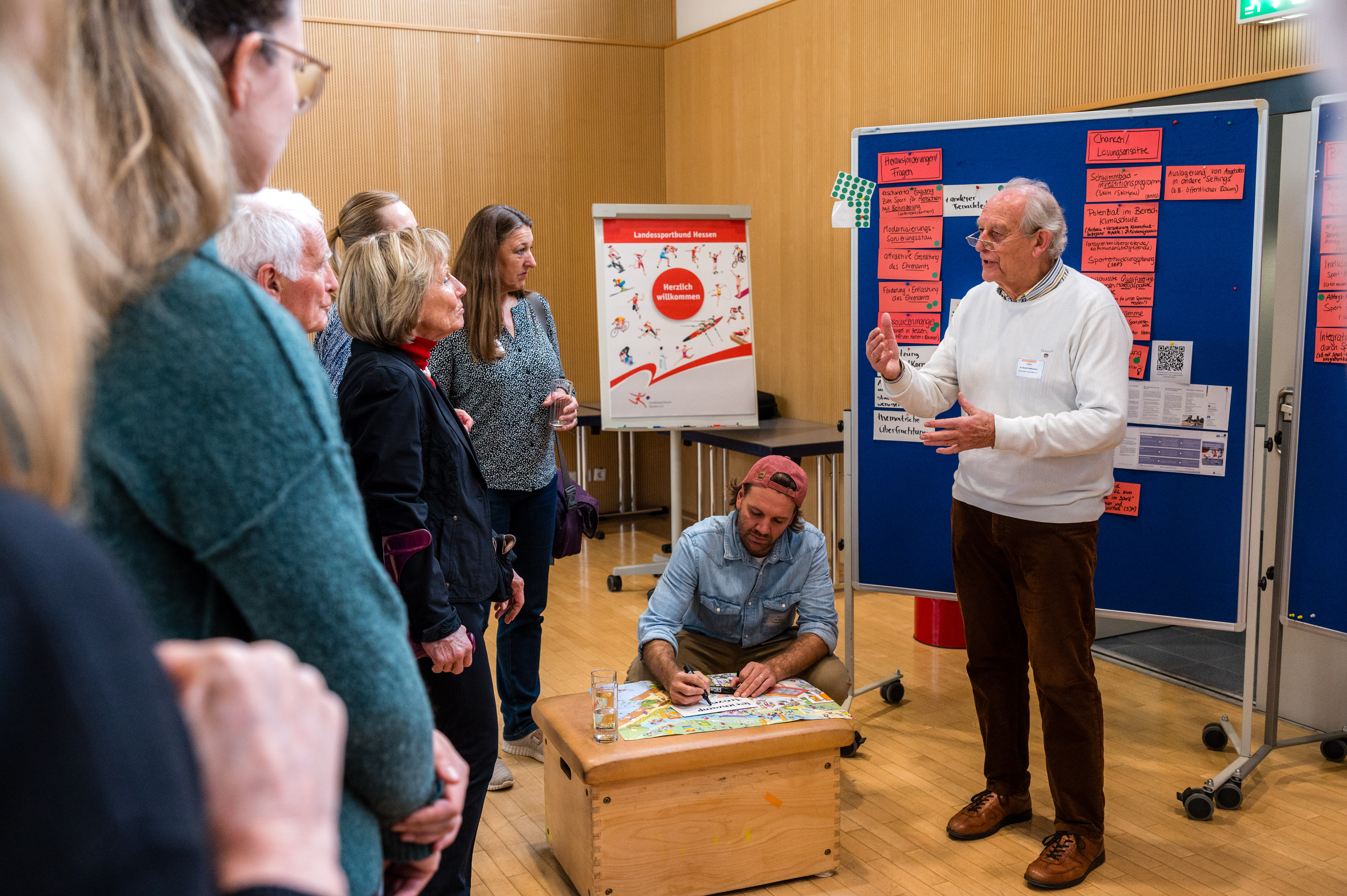 Diskussionsrunde in den Lebenswelten - Setting (Sport-)Verein