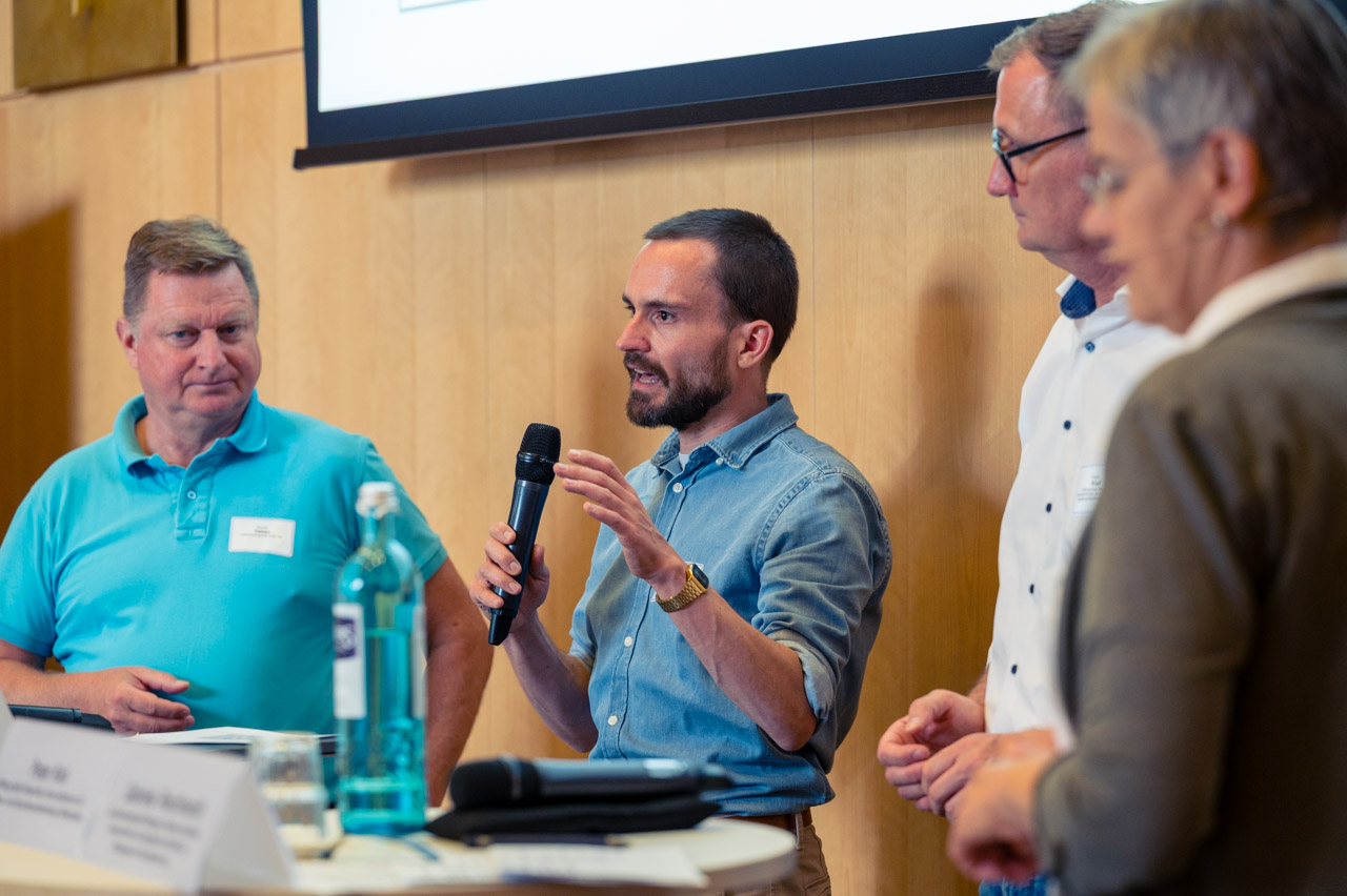 Austausch im Dialogformat