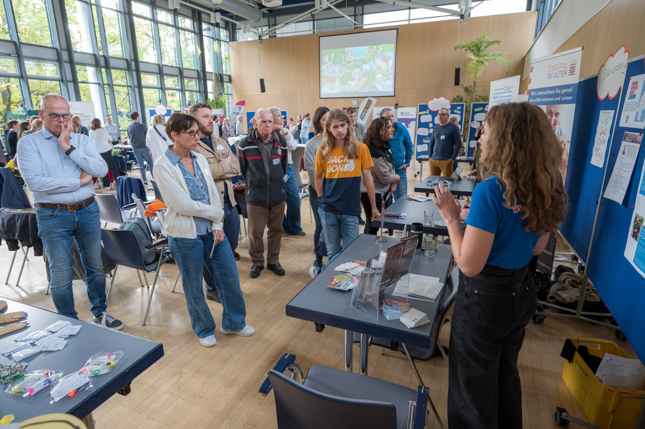 Geführter Rundgang auf dem Markt der Möglichkeiten (Netzwerk für Bewegungsförderung)