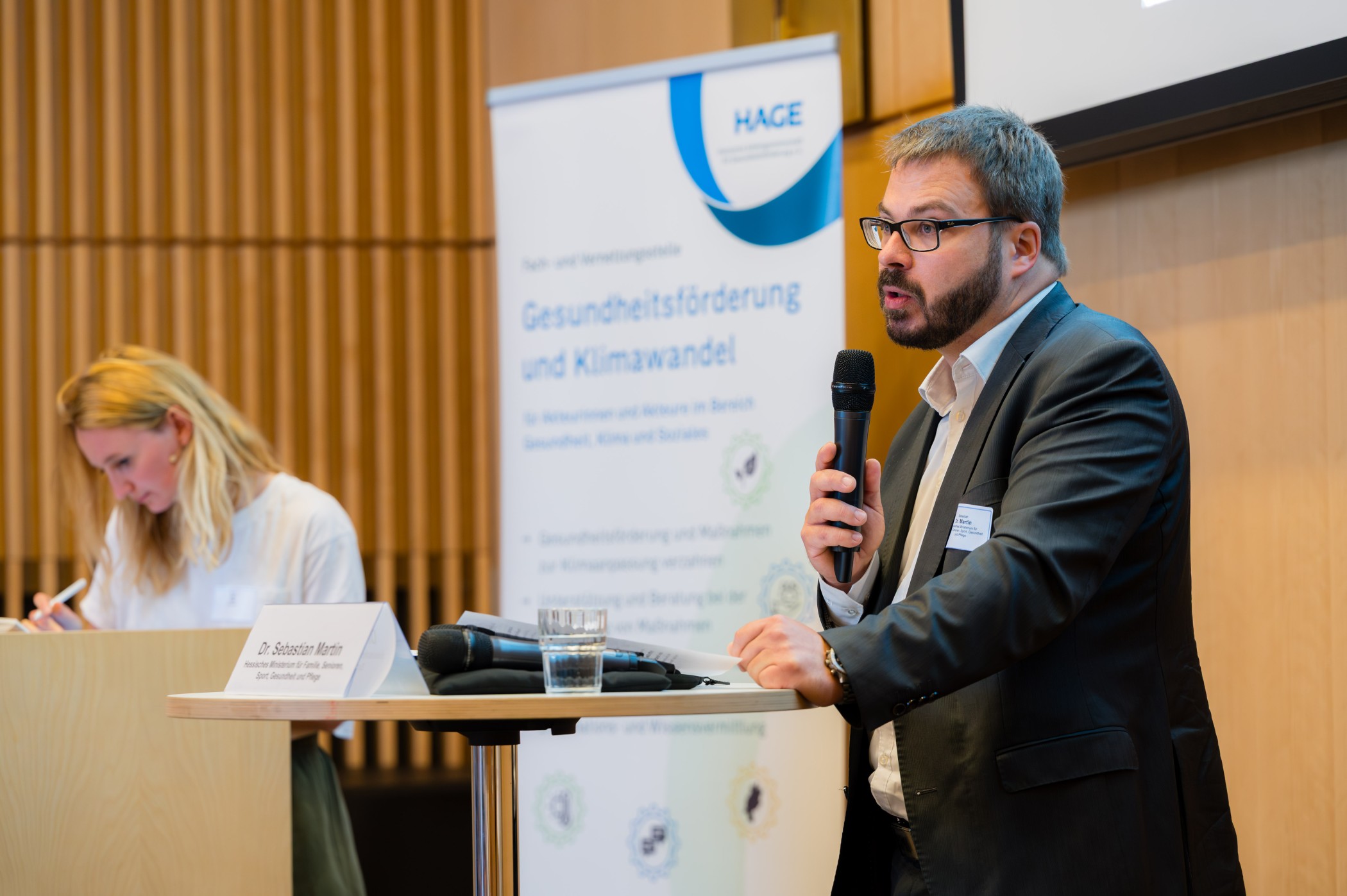 Dr. Sebastian Martin (HMFG)