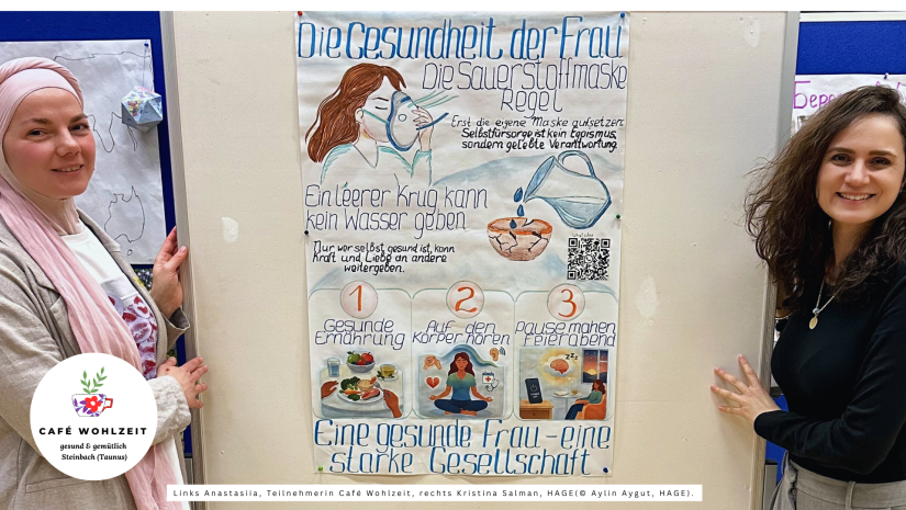 Teilnehmerin Anastasiia (links) und Programmkoordinatorin Kristina Salman (rechts) präsentieren beim Frauenfest zum Weltfrauentag in Steinbach ein selbst gestaltetes Plakat zur Frauengesundheit. Das Poster zeigt die „Sauerstoffmasken-Regel“ als Symbol für Selbstfürsorge und enthält Tipps wie gesunde Ernährung, auf den eigenen Körper hören und Pausen machen.